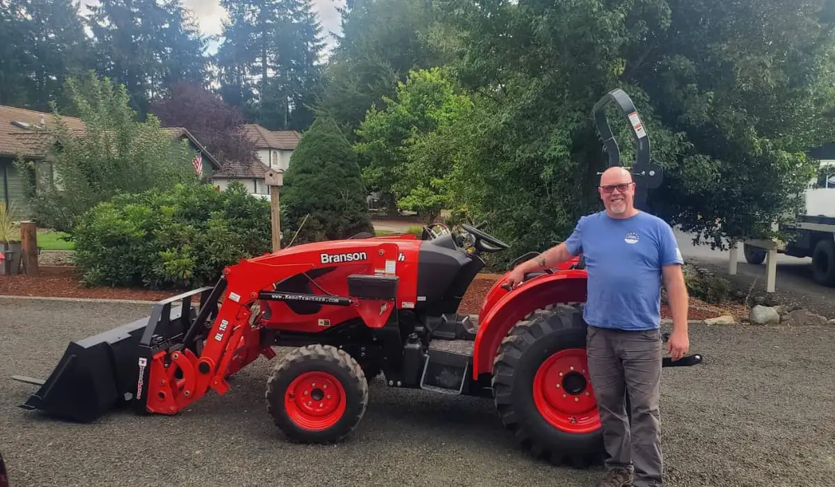 5 Most Common Branson Tractor Problems (+ Effective Fixes)