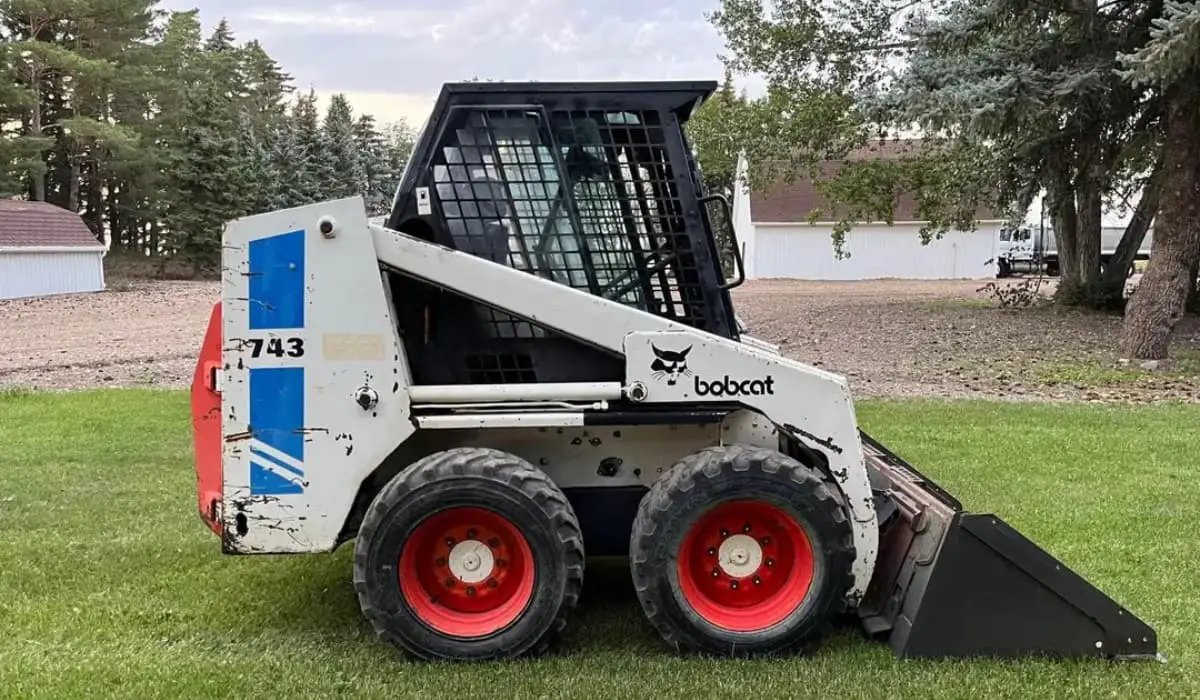 4 Most Reported 743 Bobcat Problems and Expert Fixes